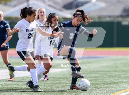 Thumbnail 3 in Flintridge Prep vs. Pacifica (CIF SS D3 Final) photogallery.
