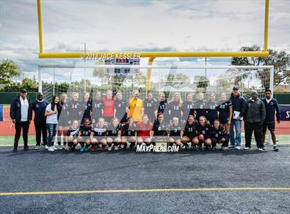 Thumbnail 2 in Flintridge Prep vs. Pacifica (CIF SS D3 Final) photogallery.