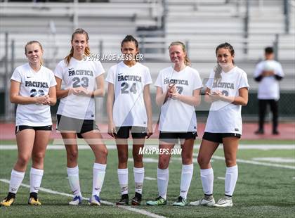 Thumbnail 2 in Flintridge Prep vs. Pacifica (CIF SS D3 Final) photogallery.