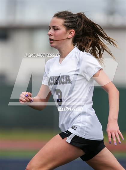 Thumbnail 1 in Flintridge Prep vs. Pacifica (CIF SS D3 Final) photogallery.