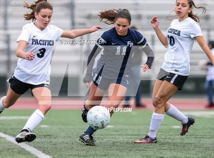 Thumbnail 1 in Flintridge Prep vs. Pacifica (CIF SS D3 Final) photogallery.