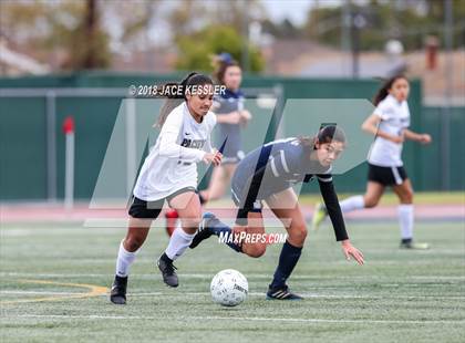 Thumbnail 2 in Flintridge Prep vs. Pacifica (CIF SS D3 Final) photogallery.