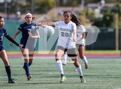 Thumbnail 1 in Flintridge Prep vs. Pacifica (CIF SS D3 Final) photogallery.