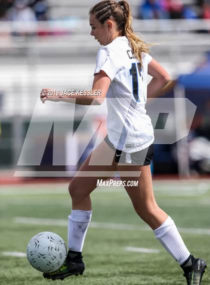 Thumbnail 2 in Flintridge Prep vs. Pacifica (CIF SS D3 Final) photogallery.