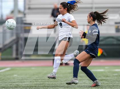 Thumbnail 1 in Flintridge Prep vs. Pacifica (CIF SS D3 Final) photogallery.