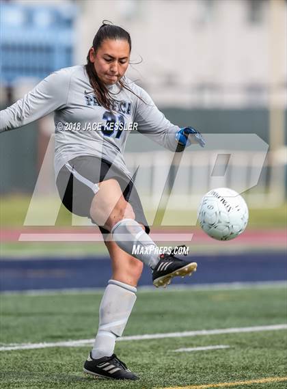 Thumbnail 3 in Flintridge Prep vs. Pacifica (CIF SS D3 Final) photogallery.