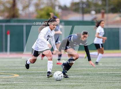Thumbnail 3 in Flintridge Prep vs. Pacifica (CIF SS D3 Final) photogallery.