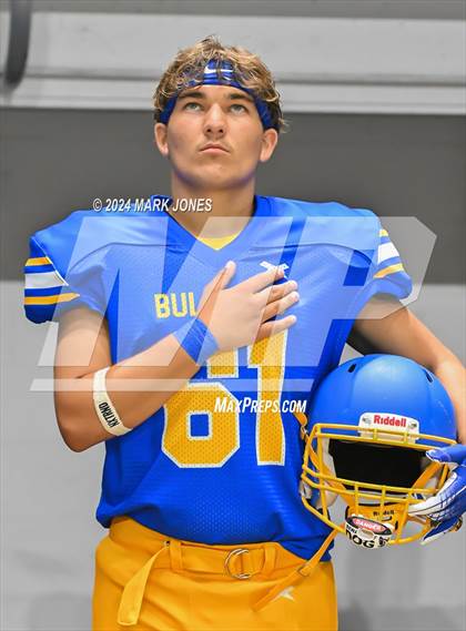 Thumbnail 1 in Kingman vs. Kingman Academy (Kick-Off Classic) photogallery.