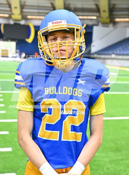 Thumbnail 3 in Kingman vs. Kingman Academy (Kick-Off Classic) photogallery.