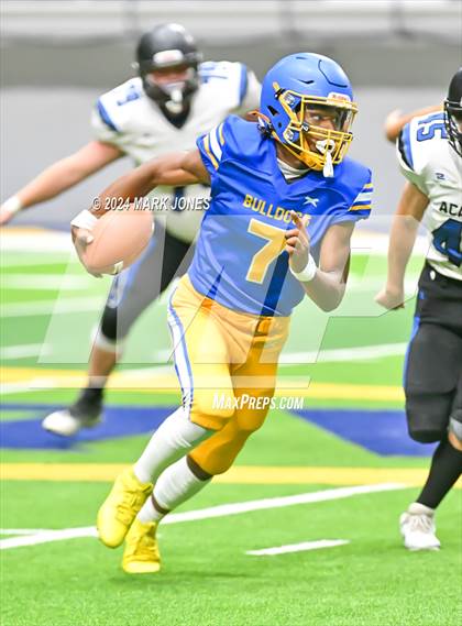 Thumbnail 2 in Kingman vs. Kingman Academy (Kick-Off Classic) photogallery.
