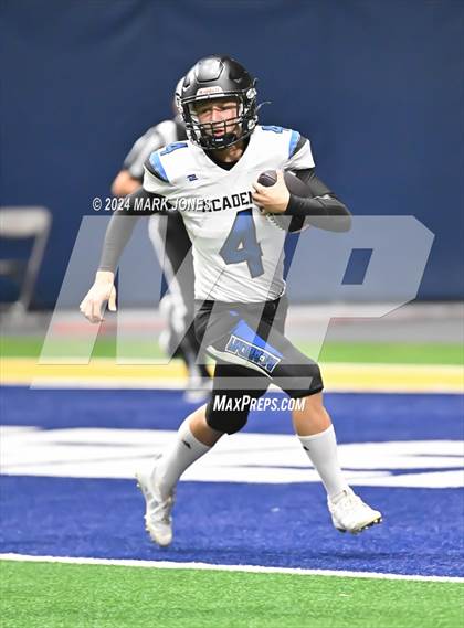Thumbnail 2 in Kingman vs. Kingman Academy (Kick-Off Classic) photogallery.