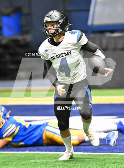 Thumbnail 3 in Kingman vs. Kingman Academy (Kick-Off Classic) photogallery.