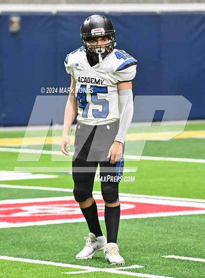 Thumbnail 1 in Kingman vs. Kingman Academy (Kick-Off Classic) photogallery.