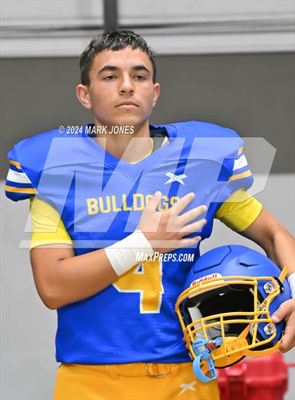 Thumbnail 3 in Kingman vs. Kingman Academy (Kick-Off Classic) photogallery.