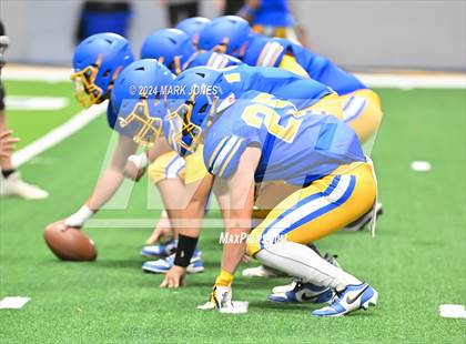 Thumbnail 2 in Kingman vs. Kingman Academy (Kick-Off Classic) photogallery.