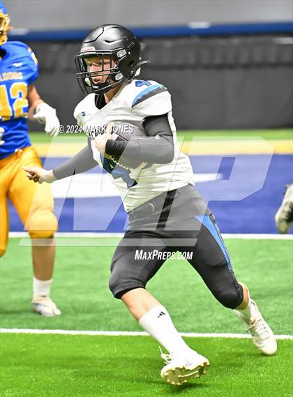 Thumbnail 2 in Kingman vs. Kingman Academy (Kick-Off Classic) photogallery.