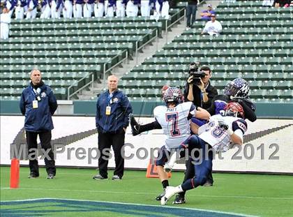 Thumbnail 2 in Campolindo vs. Washington Union (CIF State D3 Final) photogallery.