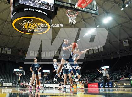 Thumbnail 2 in Washburn Rural vs. Blue Valley North (KSHSAA 6A Final) photogallery.