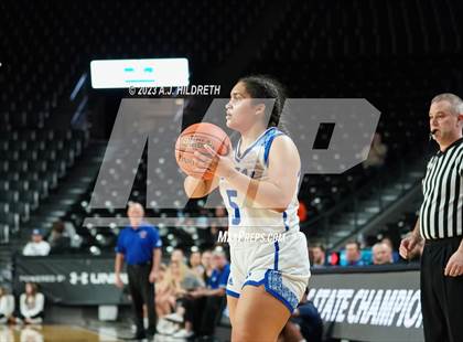 Thumbnail 1 in Washburn Rural vs. Blue Valley North (KSHSAA 6A Final) photogallery.