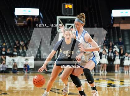 Thumbnail 1 in Washburn Rural vs. Blue Valley North (KSHSAA 6A Final) photogallery.