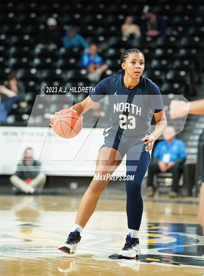 Thumbnail 1 in Washburn Rural vs. Blue Valley North (KSHSAA 6A Final) photogallery.