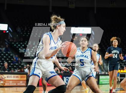 Thumbnail 1 in Washburn Rural vs. Blue Valley North (KSHSAA 6A Final) photogallery.