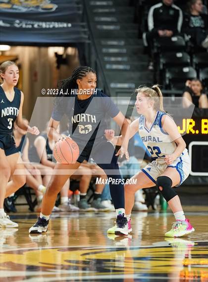 Thumbnail 1 in Washburn Rural vs. Blue Valley North (KSHSAA 6A Final) photogallery.