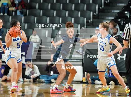 Thumbnail 3 in Washburn Rural vs. Blue Valley North (KSHSAA 6A Final) photogallery.