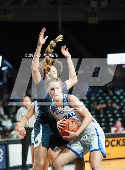 Thumbnail 3 in Washburn Rural vs. Blue Valley North (KSHSAA 6A Final) photogallery.
