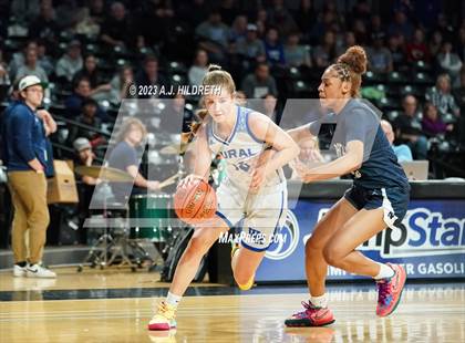 Thumbnail 2 in Washburn Rural vs. Blue Valley North (KSHSAA 6A Final) photogallery.