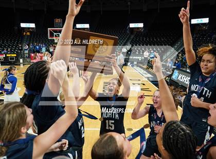 Thumbnail 3 in Washburn Rural vs. Blue Valley North (KSHSAA 6A Final) photogallery.