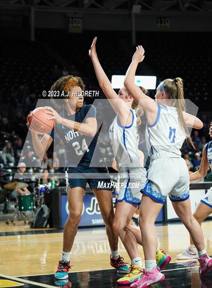 Thumbnail 2 in Washburn Rural vs. Blue Valley North (KSHSAA 6A Final) photogallery.