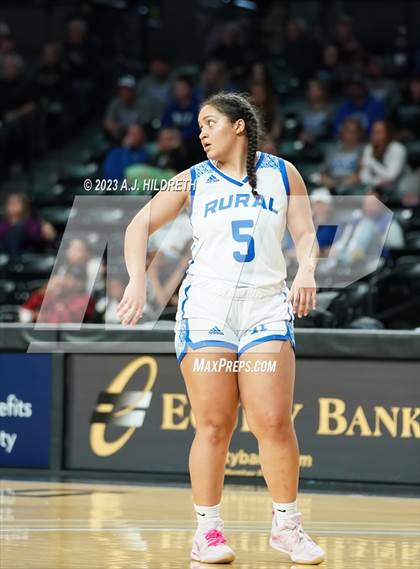 Thumbnail 3 in Washburn Rural vs. Blue Valley North (KSHSAA 6A Final) photogallery.