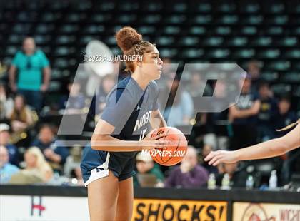 Thumbnail 1 in Washburn Rural vs. Blue Valley North (KSHSAA 6A Final) photogallery.