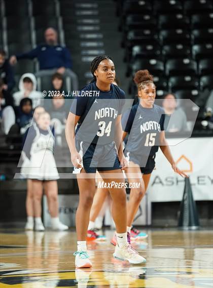 Thumbnail 3 in Washburn Rural vs. Blue Valley North (KSHSAA 6A Final) photogallery.