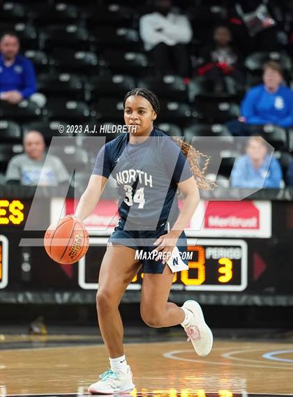 Thumbnail 1 in Washburn Rural vs. Blue Valley North (KSHSAA 6A Final) photogallery.