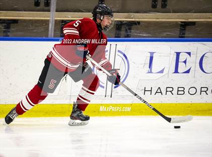 Thumbnail 3 in Pelham Memorial vs. Starpoint  (NYSPHSAA D2 Final) photogallery.