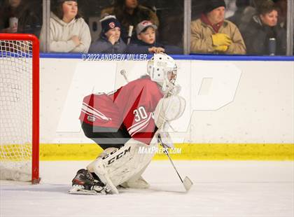 Thumbnail 3 in Pelham Memorial vs. Starpoint  (NYSPHSAA D2 Final) photogallery.