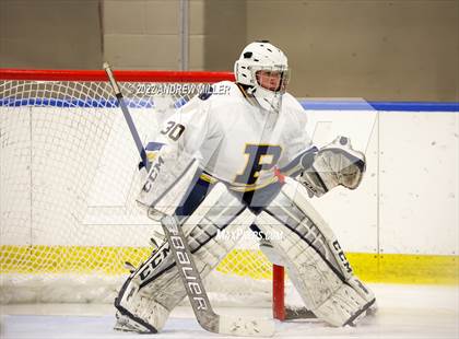 Thumbnail 3 in Pelham Memorial vs. Starpoint  (NYSPHSAA D2 Final) photogallery.