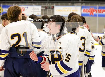 Thumbnail 3 in Pelham Memorial vs. Starpoint  (NYSPHSAA D2 Final) photogallery.