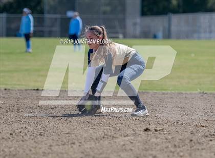 Thumbnail 3 in Middletown @ Newington photogallery.