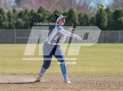 Thumbnail 1 in Middletown @ Newington photogallery.
