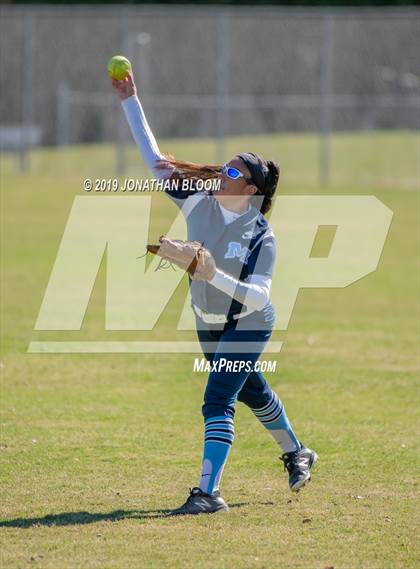 Thumbnail 3 in Middletown @ Newington photogallery.