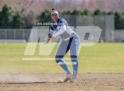 Thumbnail 3 in Middletown @ Newington photogallery.
