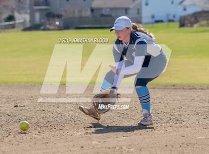 Thumbnail 3 in Middletown @ Newington photogallery.