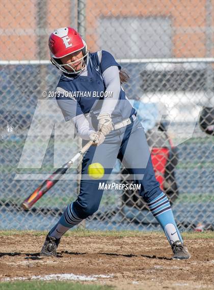 Thumbnail 1 in Middletown @ Newington photogallery.