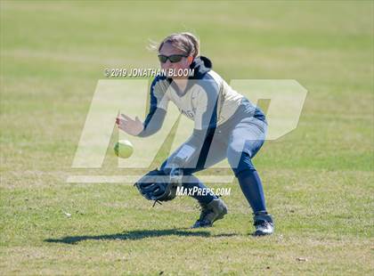 Thumbnail 2 in Middletown @ Newington photogallery.