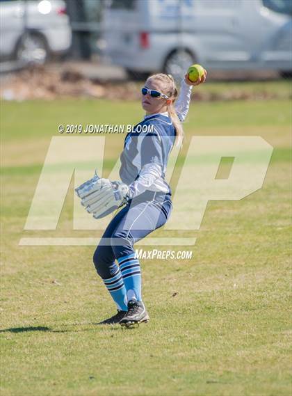 Thumbnail 2 in Middletown @ Newington photogallery.