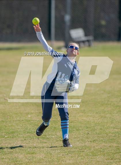 Thumbnail 2 in Middletown @ Newington photogallery.