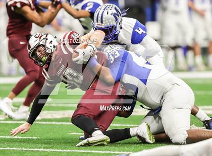 Thumbnail 1 in McCallum vs. Calallen (UIL 5A Quarterfinal) photogallery.